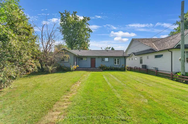 579 Duclos Point Rd, Georgina 3