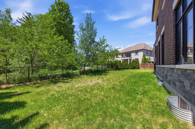 28 LITTLE CELESTE Crt, Vaughan 5