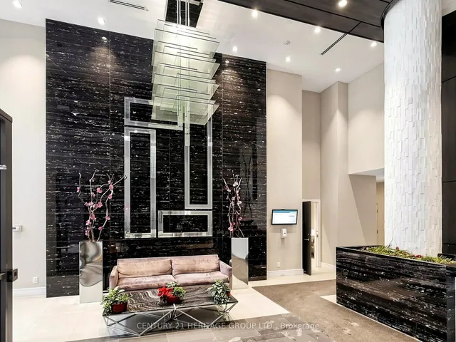 9205 Yonge St #815, Richmond Hill 3