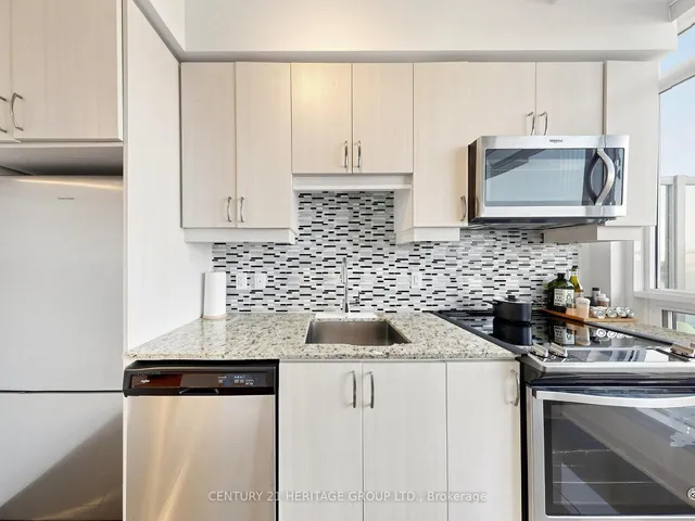 9205 Yonge St #815, Richmond Hill 5