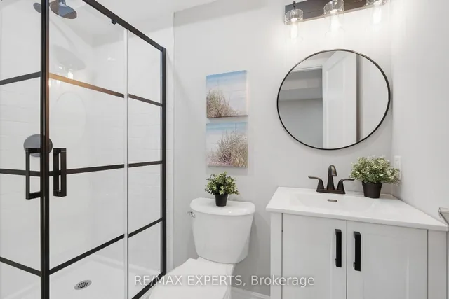 22 Garyscholl Rd, Vaughan 5