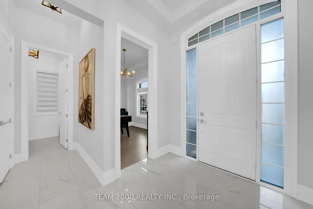 33 Winthrop Cres, Vaughan 5