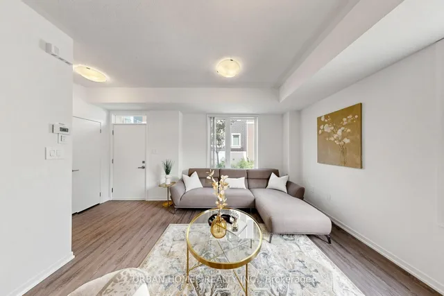 10 Almond Blossom Mews #97, Vaughan 3