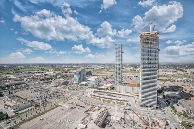 7895 Jane St #3610, Vaughan 2
