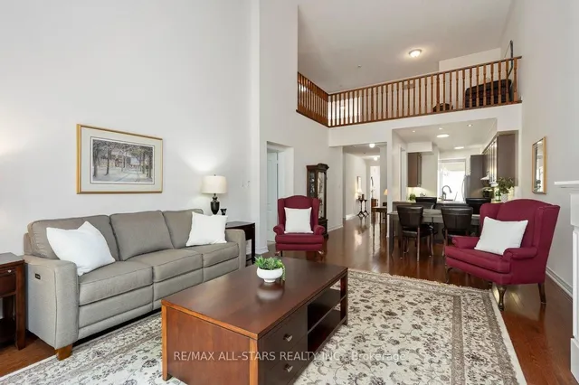 52 Oasis Way, Markham 4