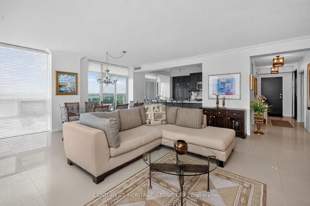 88 Promenade Circ #905, Vaughan 4