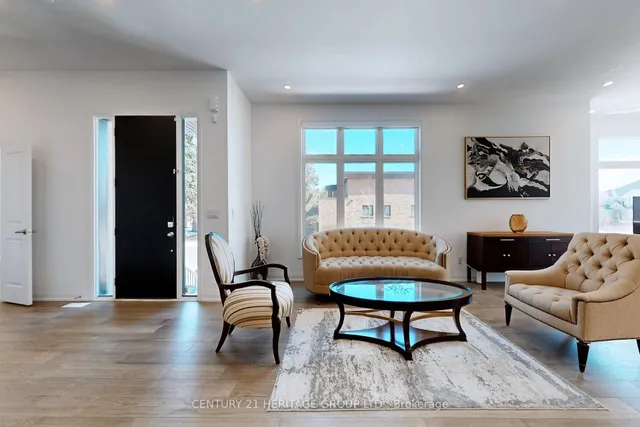 251 Oxford St, Richmond Hill 2