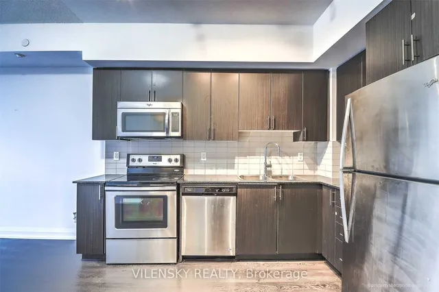 7890 Bathurst St #1011, Vaughan 3