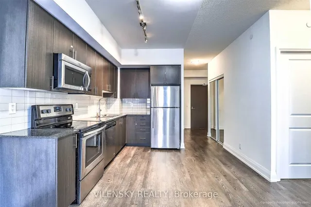 7890 Bathurst St #1011, Vaughan 2