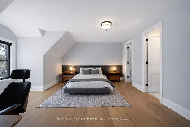 26 Royal Ave, King 2