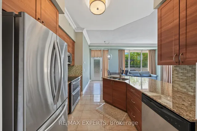 4700 Highway 7 #204, Vaughan 5