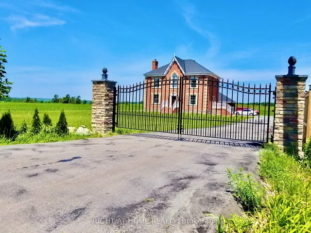 376 Sandford Rd, Uxbridge 3