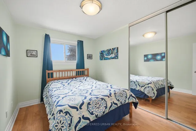 82 Eastman Cres, Newmarket 4