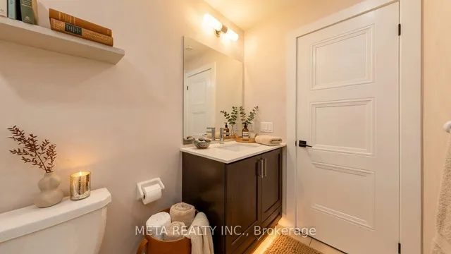 9560 Islington Ave #L101, Vaughan 5