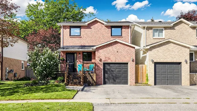 44 Annamaria Dr, Georgina 2
