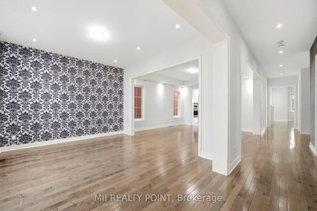 135 Abner Miles Dr, Vaughan 5