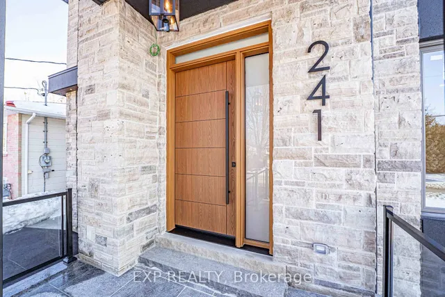 241 Parkway Ave, Georgina 3