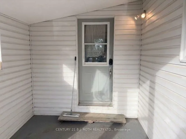 10 Shamrock Cres, Essa 2