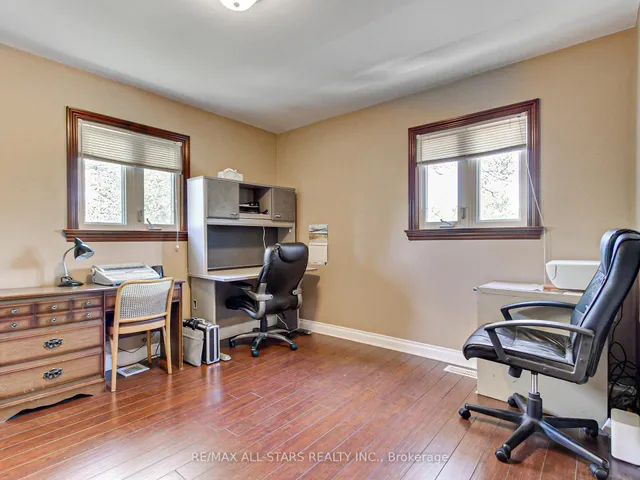 397 Winnifred Dr, Georgina 4