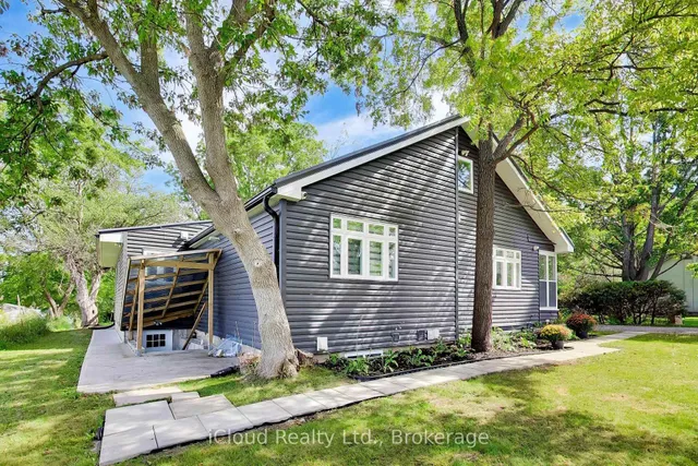 16175 Jane St, King 5