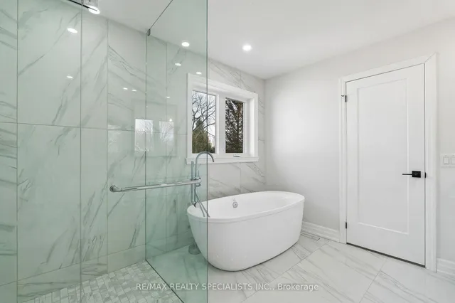 44 Albert St, New Tecumseth 4