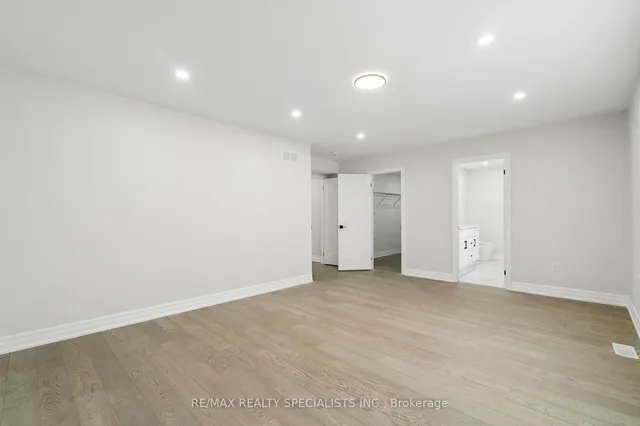 44 Albert St, New Tecumseth 5