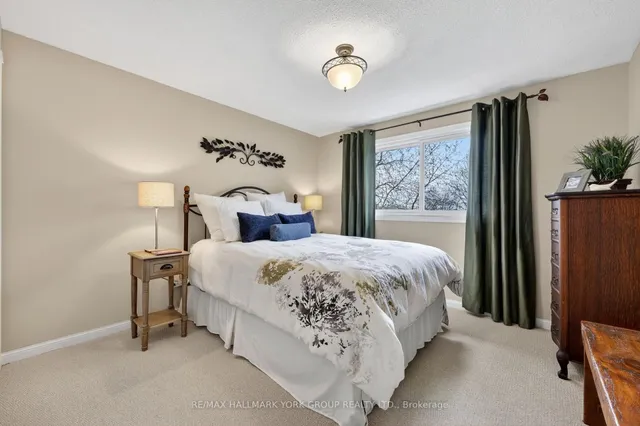 8 Grant Crt, East Gwillimbury 5