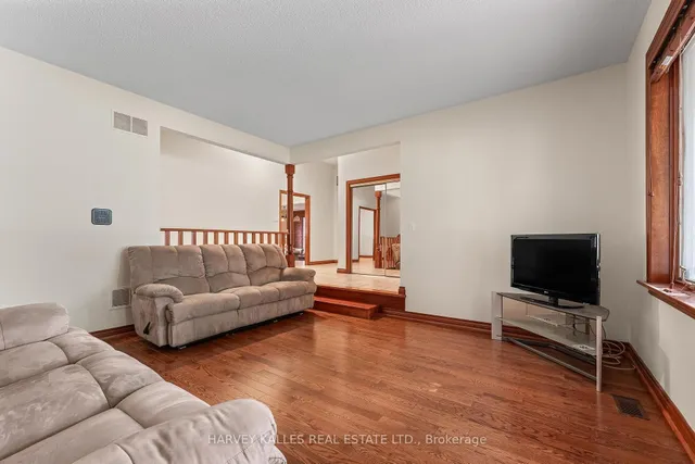 113 Bond Cres, Richmond Hill 5