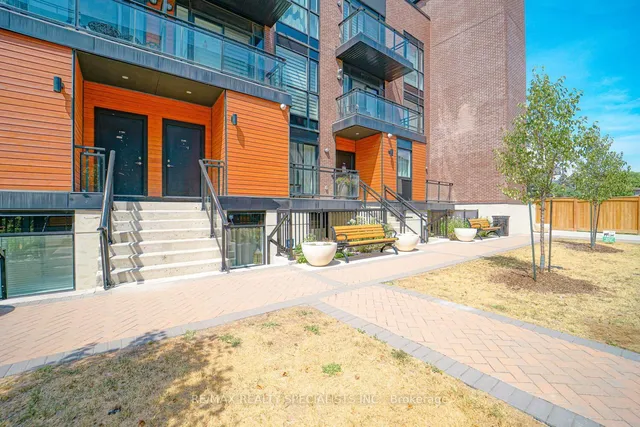 5289 Highway 7 #D902, Vaughan 2