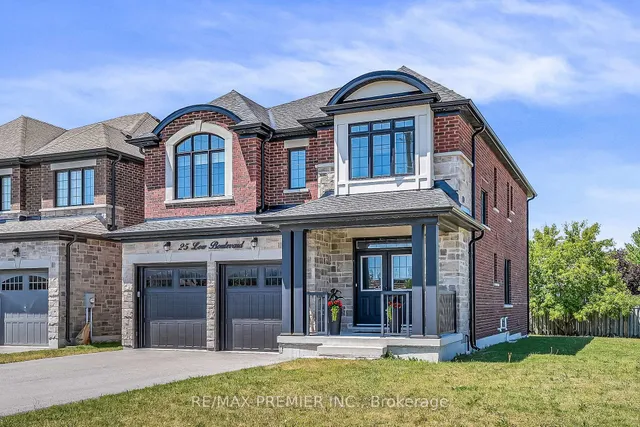 25 Low Blvd, Uxbridge 4