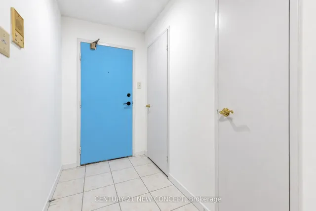 60 Inverlochy Blvd #606, Markham 5