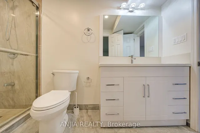 8 Brooklyn Cres, Markham 4