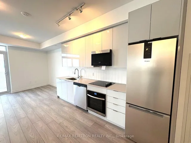 10 Abeja St #1915, Vaughan 5