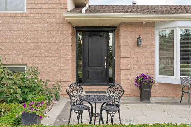 13 Toby Crt, East Gwillimbury 5