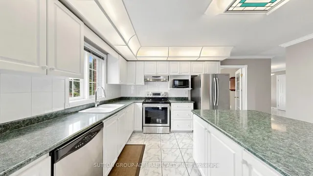41 Captain Armstrong Lane, Markham 4