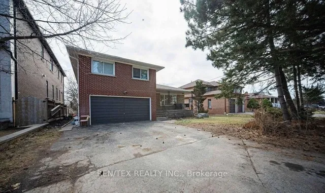 75 Stockdale Cres, Richmond Hill 3