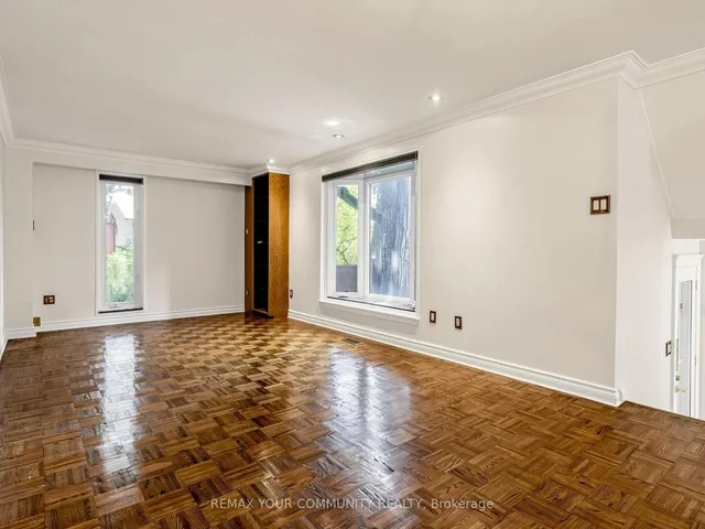 75 St. Andrews Crt, Aurora 5