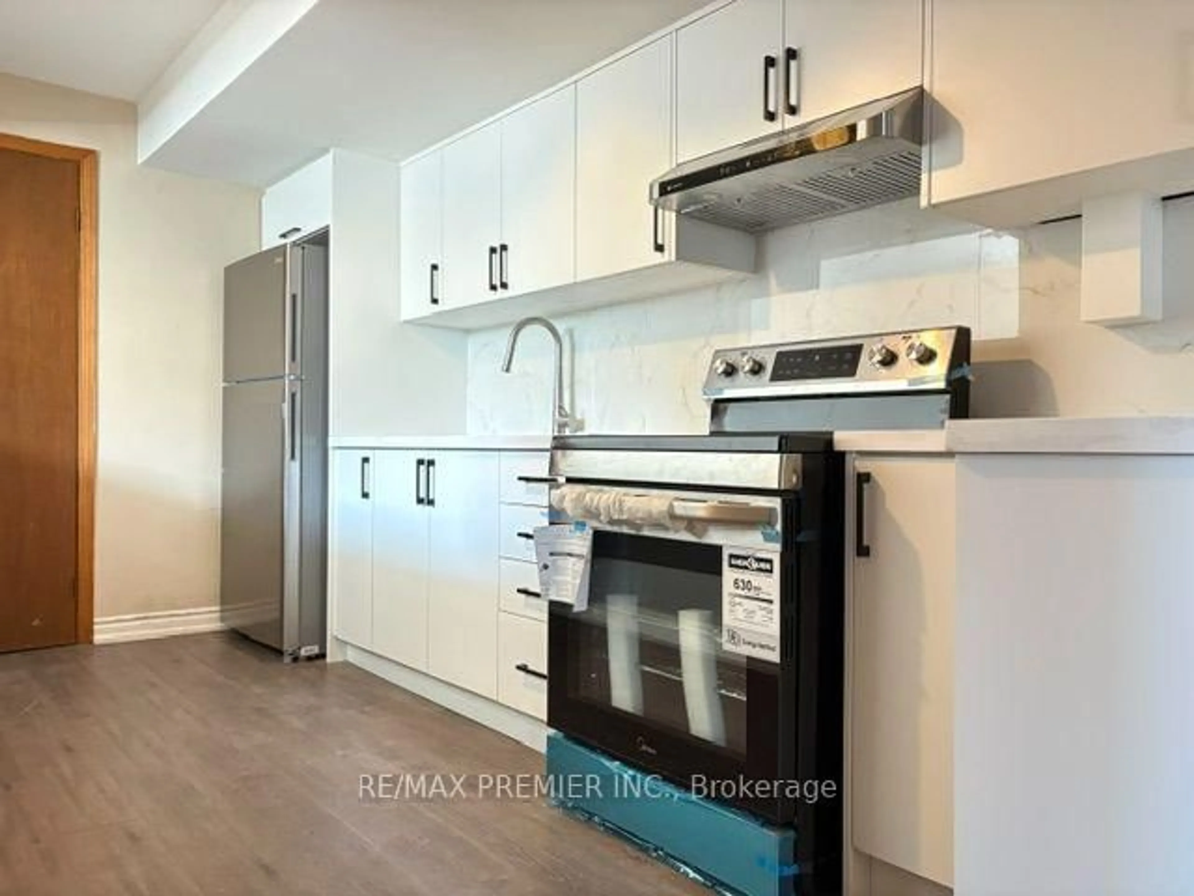 trreb/IMG-N13816334_2bd66f70-cee0-4849-bb80-d4f41761abca-l.jpg
