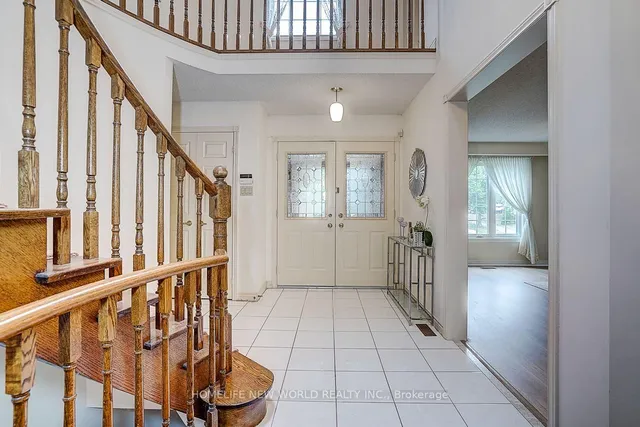 51 Leighland Dr, Markham 5