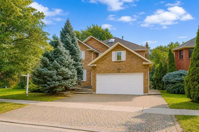 51 Leighland Dr, Markham 2