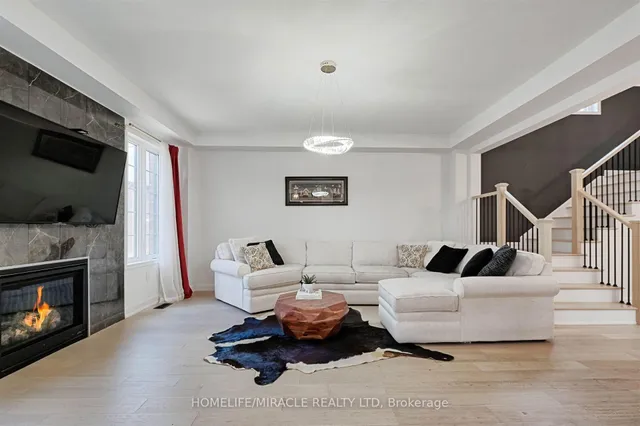 50 Chorus Cres, Vaughan 5