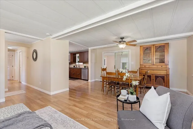 120 Roxanna Dr, Georgina 3