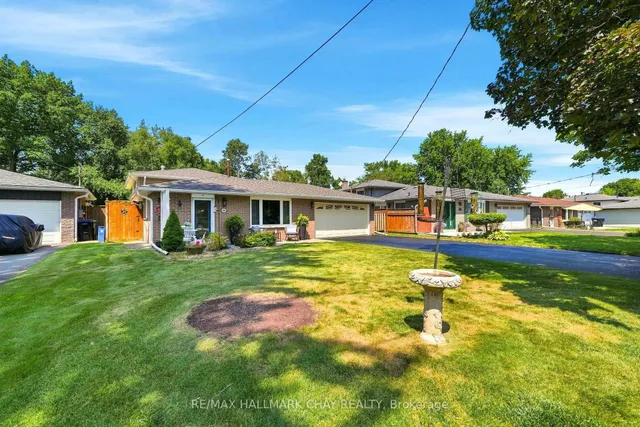 96 Maple Ave, New Tecumseth 2
