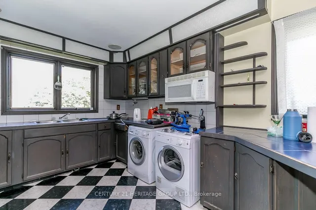 3515 Sideroad 10, Bradford West Gwillimbury 4