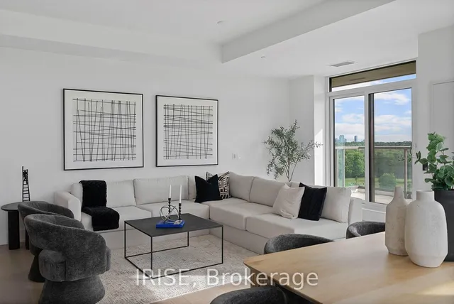 397 Royal Orchard Blvd #708, Markham 4