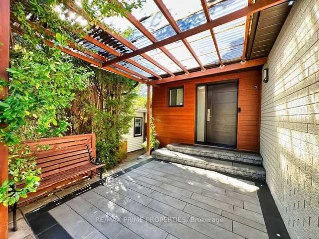 338 Brownridge Dr, Vaughan 2