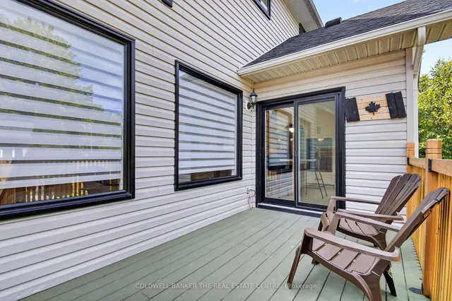 684 Lakelands Ave, Innisfil 4