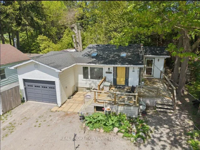 42 Connor Dr, Whitchurch-Stouffville 3