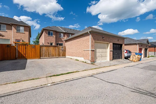 546 Hoover Park Dr, Whitchurch-Stouffville 5