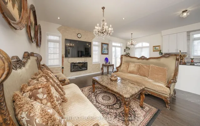 2 Cliff Thompson Crt, Georgina 4